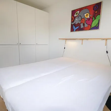 3 Bedroom Nice Home In Nysted 尼斯泰兹